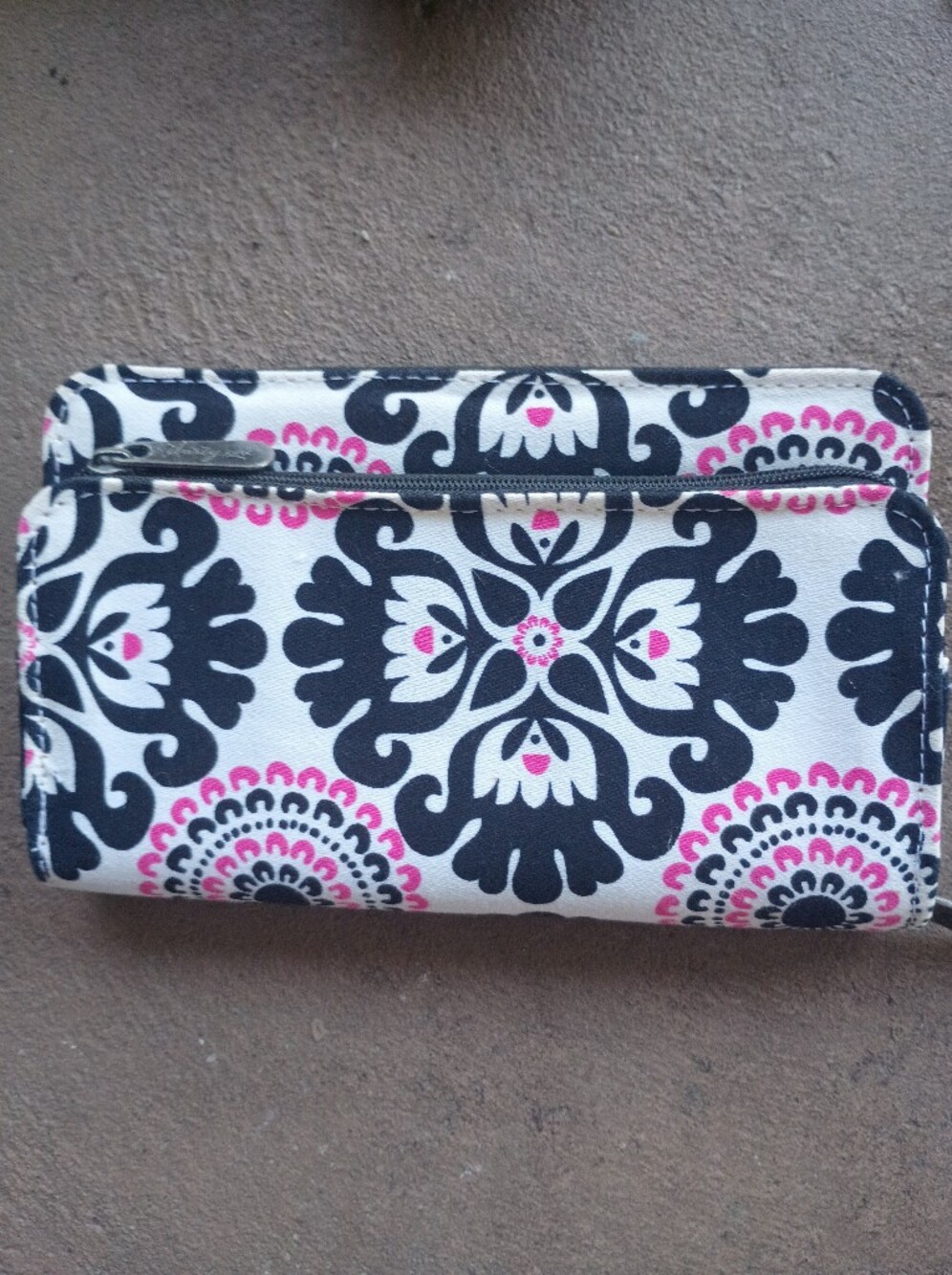 Stylish Black & Pink Patterned Women's Zip Wallet